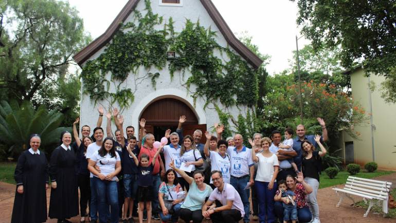 Uma vida em cores, uma família mais alegre!